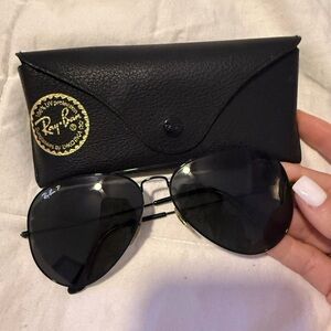 POLARIZED Ray-Ban Large Black Aviator Sunglasses